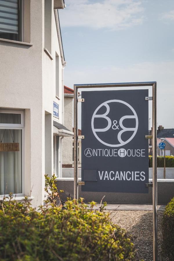 Antique House B&B Portrush Bagian luar foto